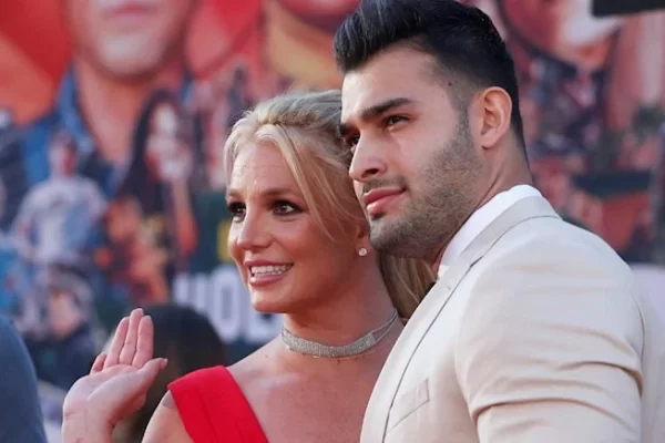 Britney Spears hakkında şaşkına çeviren iddia: Eşini aldatmış ve dövmüş